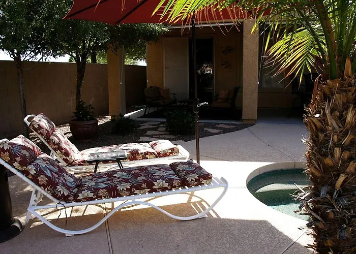 Luxurious Vacation With Beautiful Backyard And Private Pool Near Phoenix, Arizona Holiday home